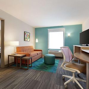 One-Bedroom King Suite